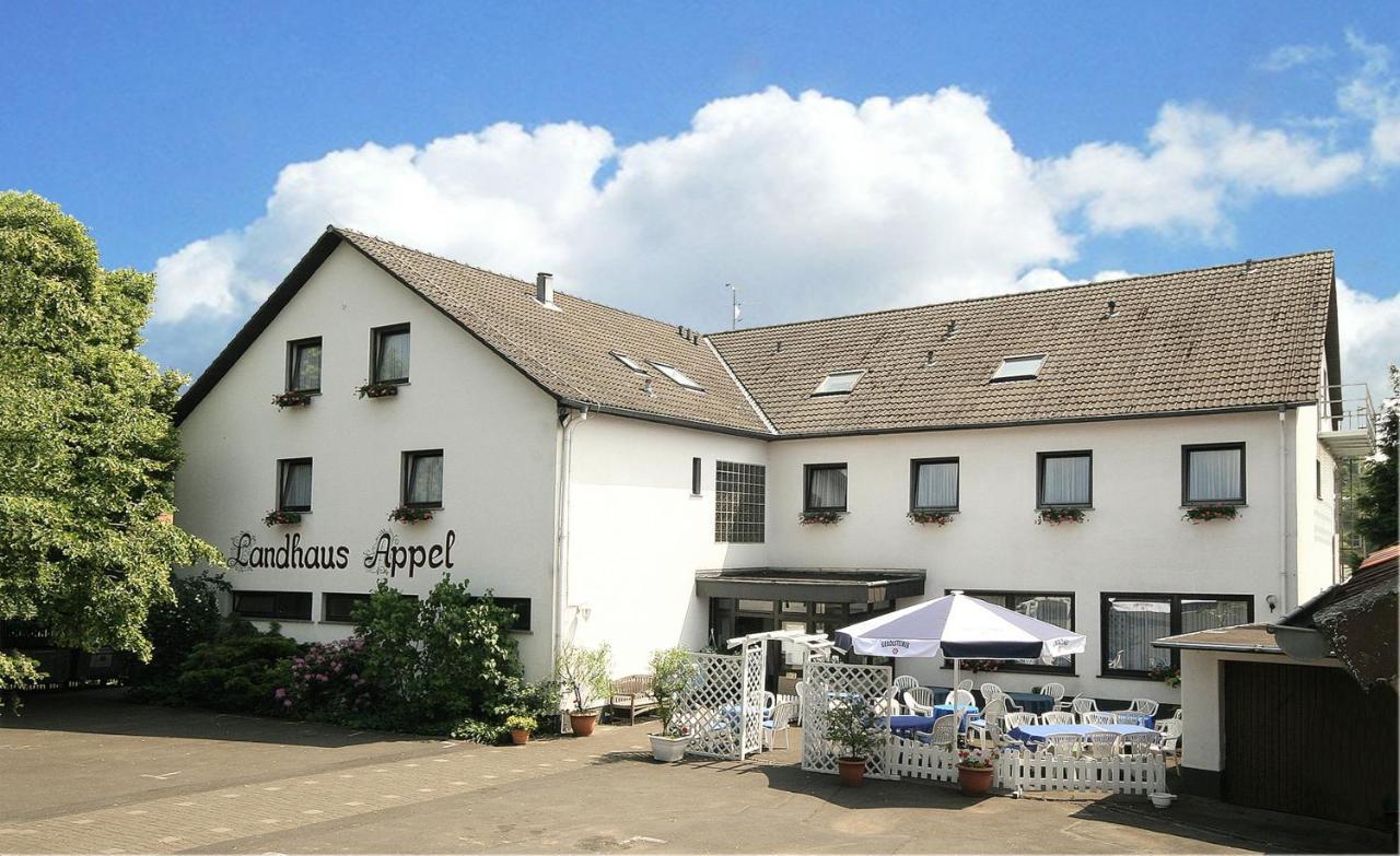 Hotel Landhaus Appel Schotten Exterior photo